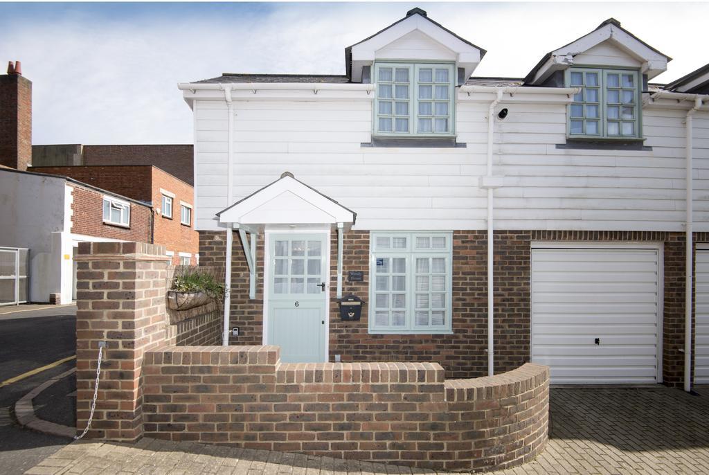 Wendy House Villa Eastbourne Exterior photo